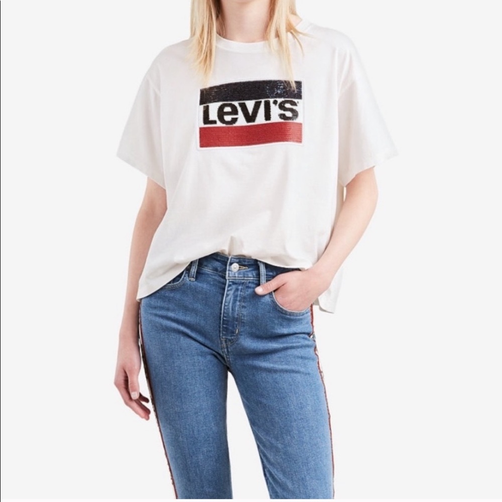 Levi’s Limited Edition Sequin Graphic Tee